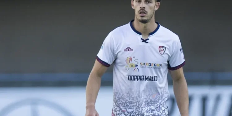 Cagliari: Zè Pedro operato al ginocchio, fuori un mese