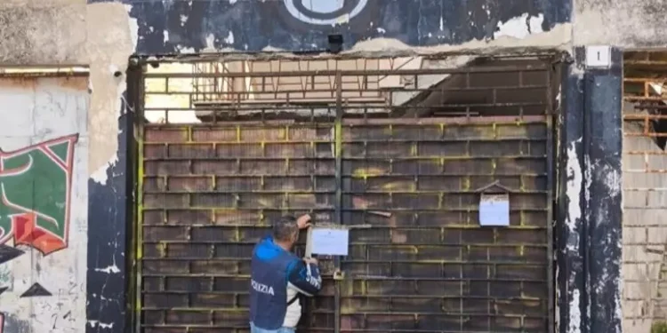 Un pestaggio e una zuffa nel circolo privato, chiuso locale a Sassari