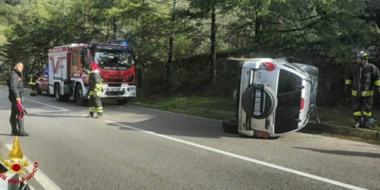 Incidente tra Nuoro e Oliena: un ferito