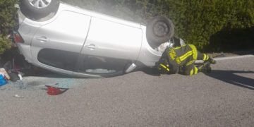 Perde il controllo dell’auto sulla 131: una donna ferita