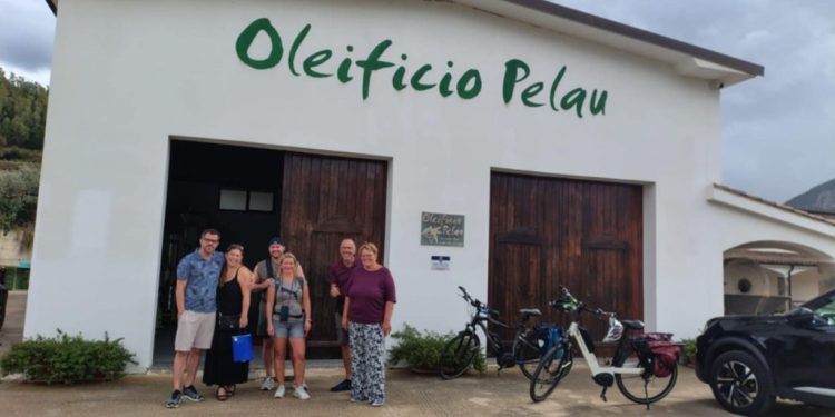 Oleoturismo: dall’accoglienza improvvisata all’esperienza memorabile. Il turista dell’olio non si accontenta più di un assaggio frettoloso