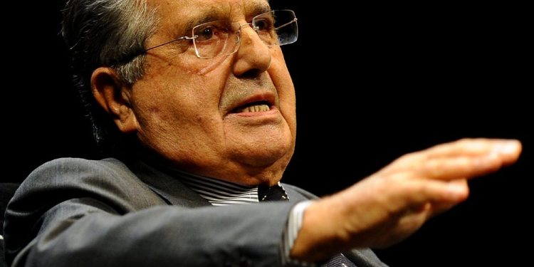 Pensioni truccate a “Repubblica” patteggia lo stato maggiore di Gedi