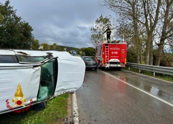 Scontro tra tre auto vicino a Porto Rotondo: una donna ferita