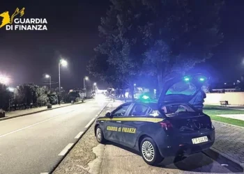 Usava l’auto di servizio per scopi privati, indagine a Simaxis