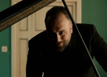 Raphael Gualazzi in concerto a Cagliari il 30 dicembre