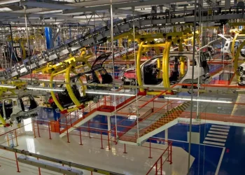 Il fatturato dell’industria settembre +2,1% mese, +3,4% anno