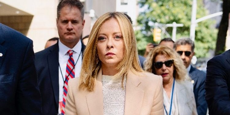 La villa di Giorgia Meloni nel mirino del M5s: “Depositeremo un’interrogazione”