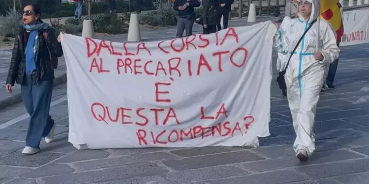 Oss in marcia a Cagliari per chiedere la stabilizzazione