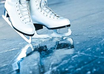 A Sassari c’è già aria di Natale: domenica inaugura la pista di ghiaccio in piazza d’Italia