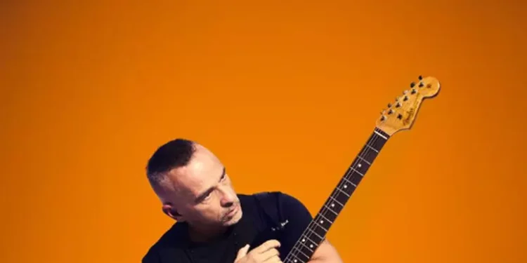 Una storia importante, 40 anni di Eros in un nuovo album