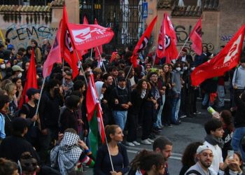 Unione studenti Cagliari in piazza ‘un’altra scuola è possibile’