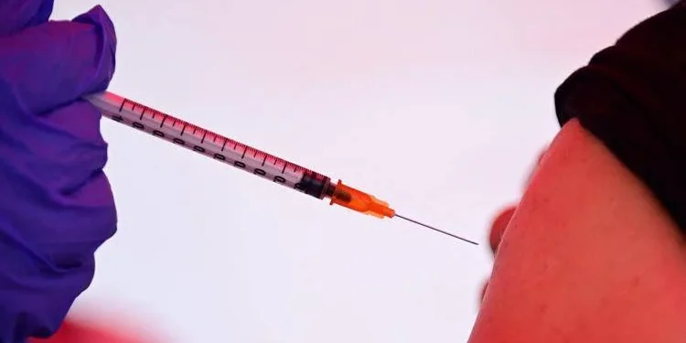 In Piemonte 30mila nuovi casi di tumore l’anno, campagna vaccinale di Big Pharma