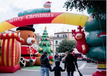 Sanluri si trasforma nel Gran Villaggio di Babbo Natale