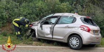 Grave incidente a Olbia: donna incastrata tra le lamiere