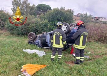 Esce di strada tra Irgoli e Capo Comino: un ragazza è rimasta ferita