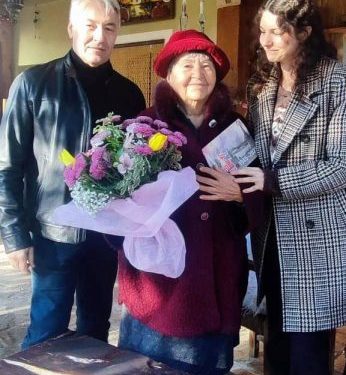 I diplomatici dell’Ambasciata della Federazione Russa in visita alle tre veterane della Guerra Patriottica