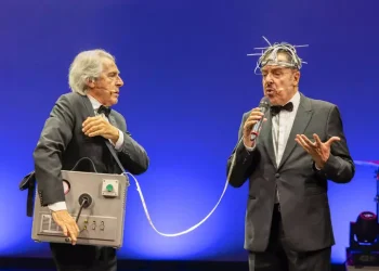 Il duo Lopez-Solenghi per una comicità antidoto in tempi difficili