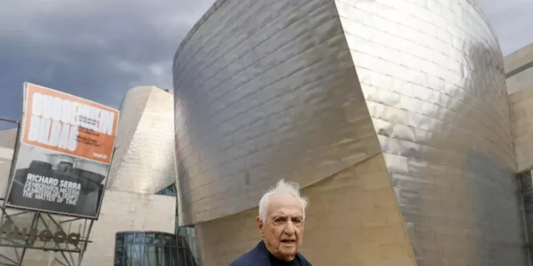 Nyt, è morto l’archistar Frank Gehry, aveva 96 anni