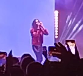 Grande successo per Ghali ad Assemini: oltre cinquemila presenze allo stadio