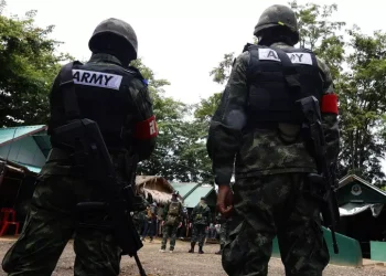 Thailandia, attacchi aerei contro esercito cambogiano