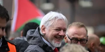 Assange accusa il Nobel, ‘premio per la Pace usato per la guerra’