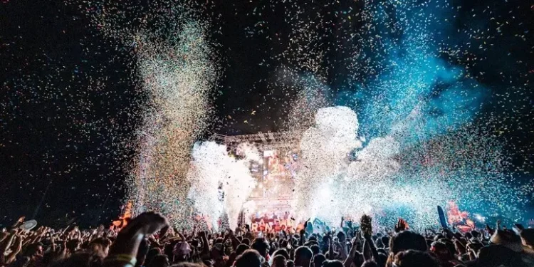 Capodanno in piazza, 200mila persone attese in Sardegna