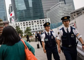 15 feriti in attacco con coltello in una fabbrica in Giappone, un arresto