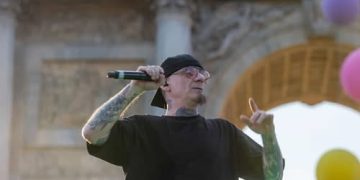 J-Ax primo artista sul palco per il Capodanno a Castelsardo