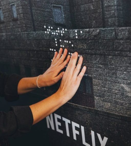 Netflix piglia tutto: comprerà Warner Bros. Discovery per 82,7 miliardi di dollari