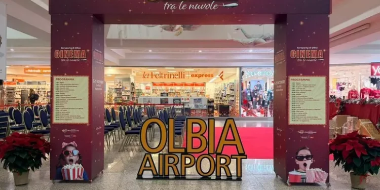 Natale in aeroporto a Olbia, un mese di eventi tra film e giochi