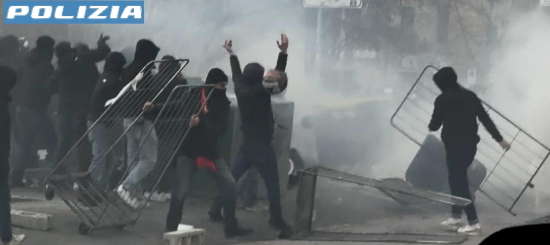 Scontri durante Genoa-Inter, arresto differito per 5 ultras