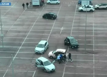 Truffa 200mila euro ad anziano, arrestato mentre prende i soldi