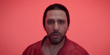 Zalone batte Zalone: Buen Camino fa 5,6 milioni in un solo giorno