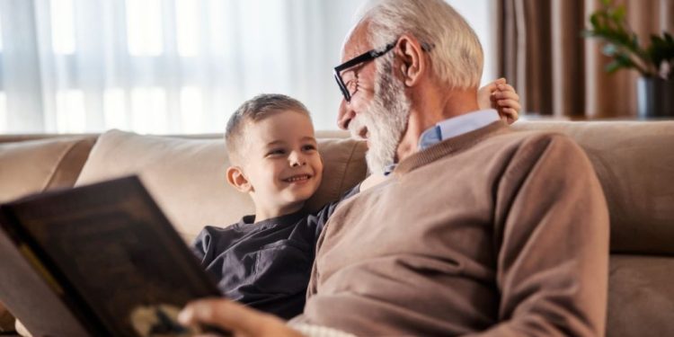 Via libera al disegno di legge sull’invecchiamento attivo. La presidente Todde: “Anziani risorsa centrale della nostra comunità”