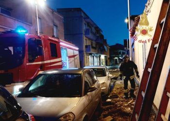 Paura a Sestu, crolla solaio di una casa: evacuata una 91 enne
