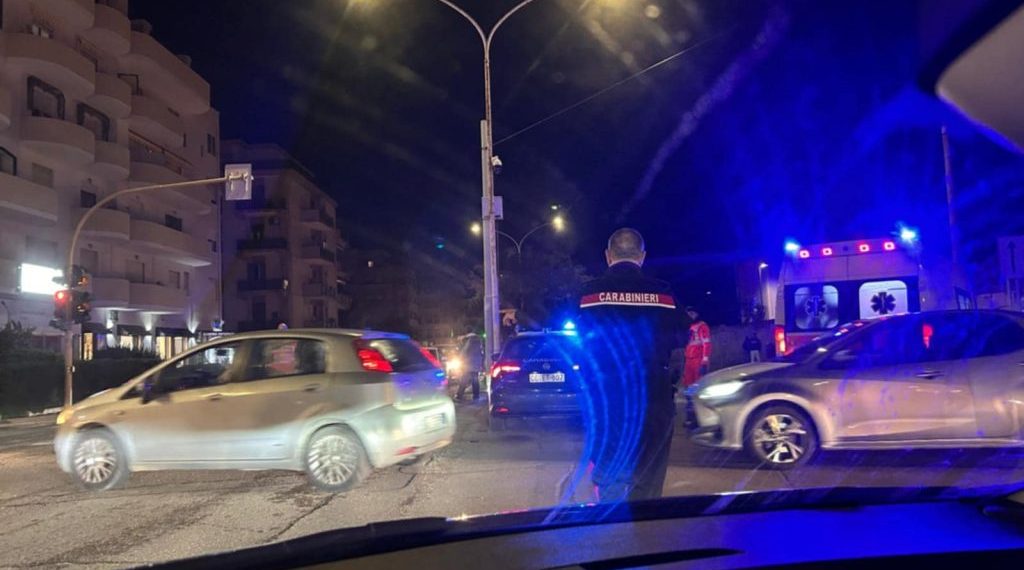 Cagliari, gravissimo incidente al Poetto: donna investita