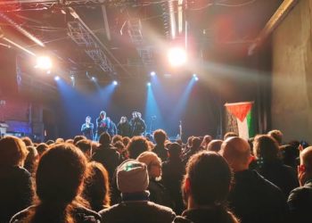 La band americana Earth non vuole la bandiera palestinese e il TPO di Bologna annulla il live
