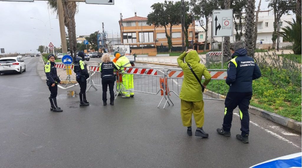 Maltempo a Cagliari: chiuse temporaneamente alcune strade per allagamenti