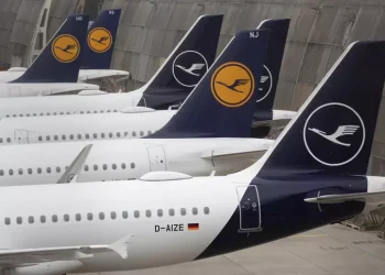 Lufthansa, eviteremo lo spazio aereo Iran e Iraq fino a nuovo avviso