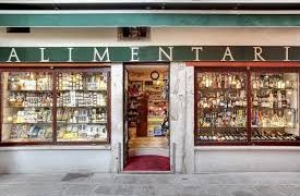 Scomparsi 103mila negozi. Quelli che restano sono più grandi