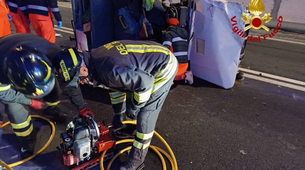 Tragedia a Mamoiada, scontro tra due auto: muore un 48 enne