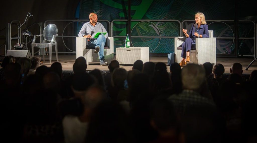 Speciale “Dietro le pagine – Festival Letterario Neanche gli Dei”: Elena Basile