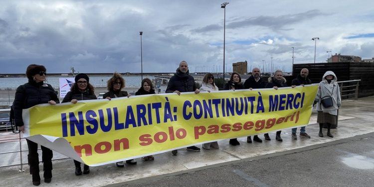 Porto Torres, allarme dei Riformatori: «necessaria la continuità territoriale per le merci e interventi immediati»