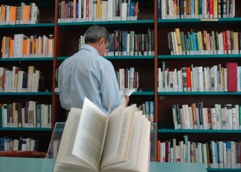 La Giunta intitola la Biblioteca regionale al Premio Nobel Grazia Deledda