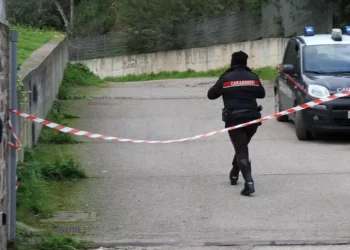 Le ultime notizie sull’omicidio a Carbonia, 53enne ucciso a coltellate e poi dato alle fiamme