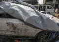 Media Gaza, ‘colpita auto da raid Israele, 5 vittime tra cui tre reporter’