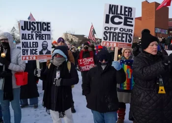 Milano Cortina, Fontana: ‘L’Ice qui solo per la sicurezza di Vance e Rubio’