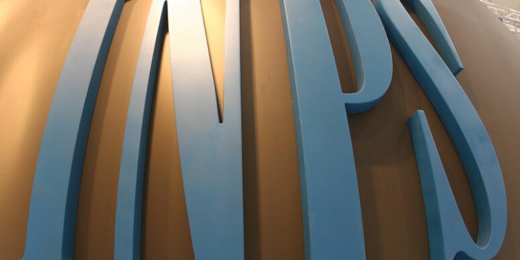 Nel 2025 le nuove pensioni delle donne ancora del 26% inferiori a uomini