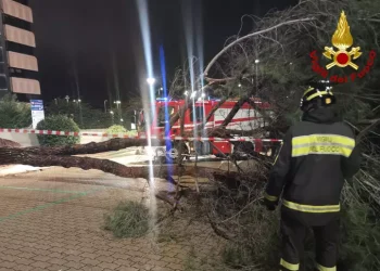 Maltempo, 2.800 interventi dei vigili del fuoco tra Sardegna, Sicilia e Calabria