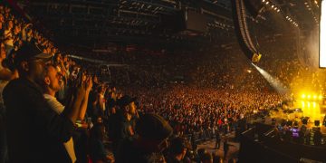 Neffa annuncia il Club Tour 2026 con 6 nuovi appuntamenti